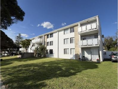 6/18 avonmore, Cottesloe WA 6011