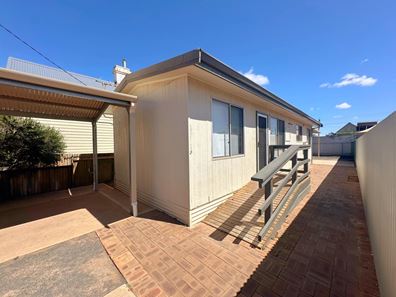4 Dugan Street, Kalgoorlie WA 6430