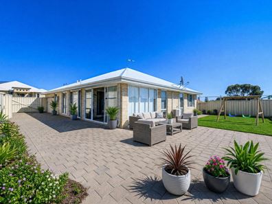 3 Salmon Gums Lane, Dawesville WA 6211
