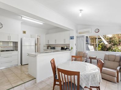 39 Boronia Avenue, Nedlands WA 6009