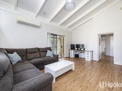 7 Kooljack Street, Dudley Park WA 6210