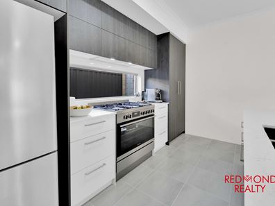46 Whimbrel Grove, Eglinton WA 6034