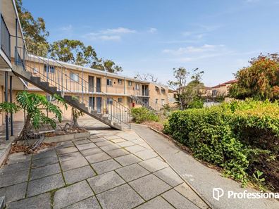 9/116 Royal Street, Tuart Hill WA 6060