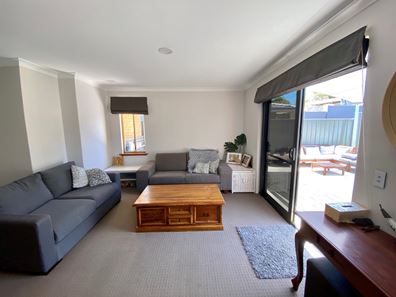 124 High Street, Sorrento WA 6020