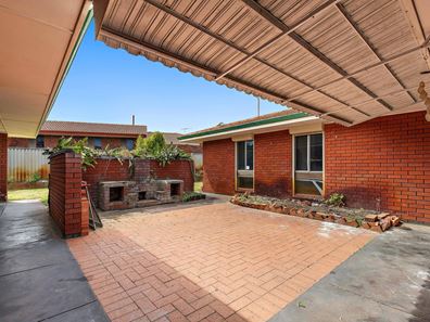 6 Crowea St, Greenwood WA 6024