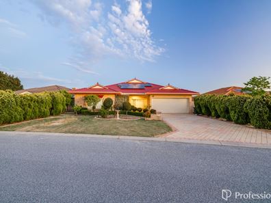12 Fairpark Retreat, Landsdale WA 6065