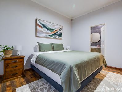 12 Fairpark Retreat, Landsdale WA 6065