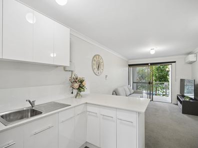 15/21 Leonard Street, Victoria Park WA 6100