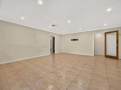 3 Mahonia Place, Duncraig WA 6023