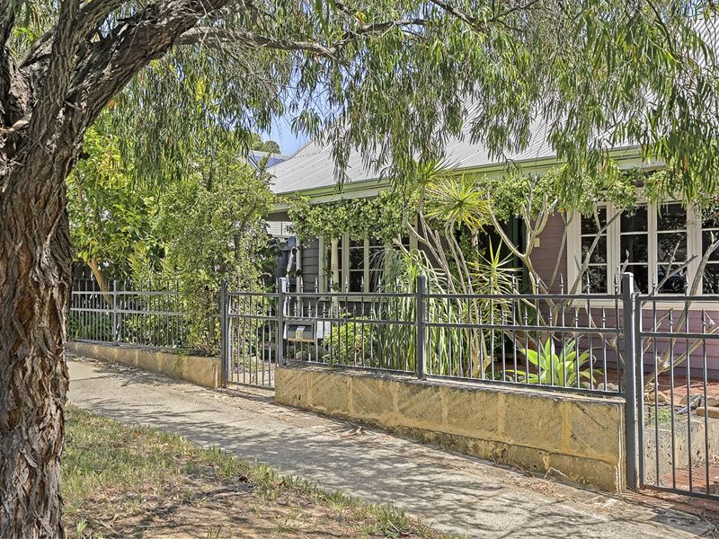 10 Monument Street, Mosman Park WA 6012