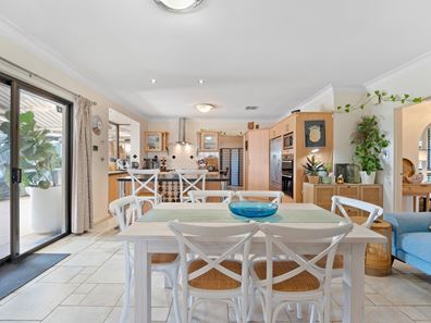 21 Fisher Street, Rockingham WA 6168