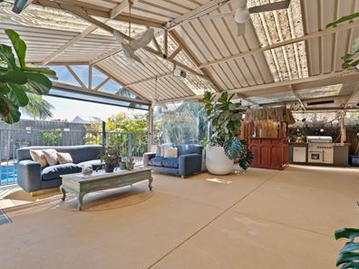 21 Fisher Street, Rockingham WA 6168