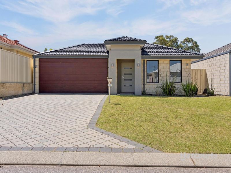 16 Birch Road, Aubin Grove WA 6164