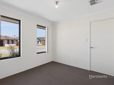 16 Birch Road, Aubin Grove WA 6164