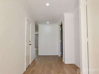 8 Laconia Street, Wellard WA 6170