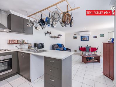 5/63 The Crescent, Midland WA 6056