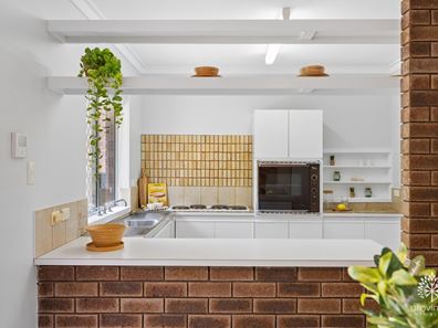 32/106 Williams Street, Gooseberry Hill WA 6076