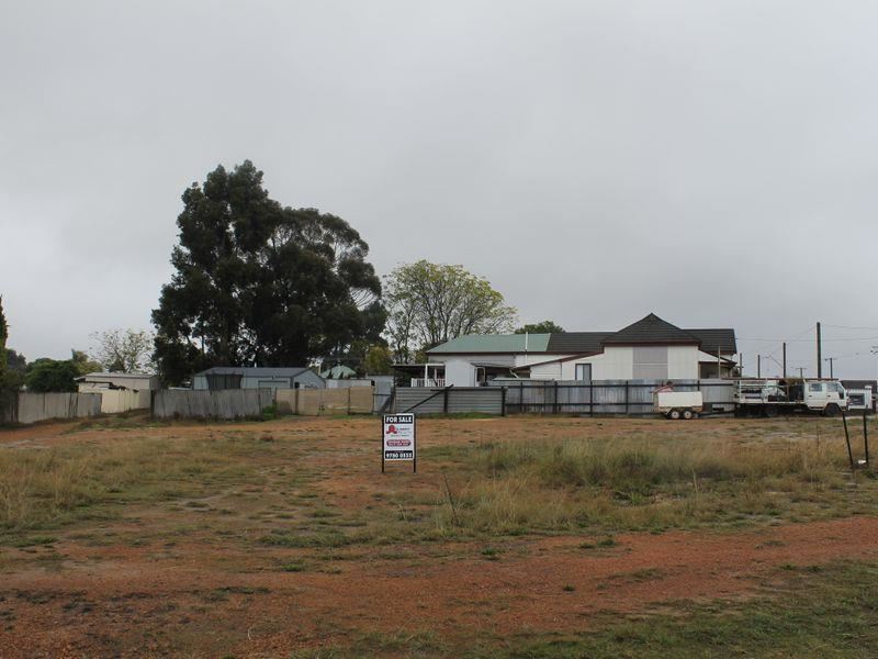 38 Jones Street, Collie