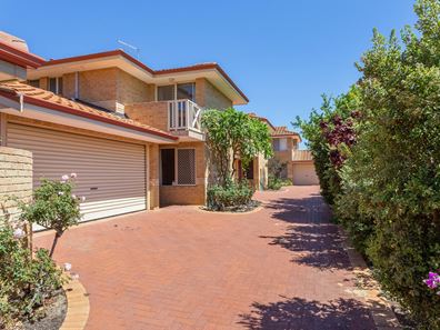 2/39 Ostend Road, Scarborough WA 6019