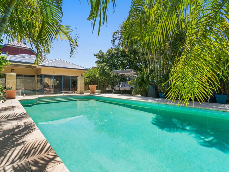 54B McCallum Crescent, Ardross WA 6153