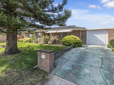 24 Regehr Street, Warnbro WA 6169