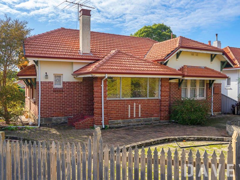 18 Mccallum Avenue, Daglish WA 6008