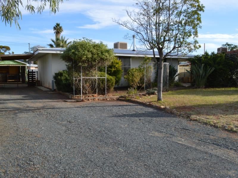 7 Spinifex St, Kambalda West WA 6442