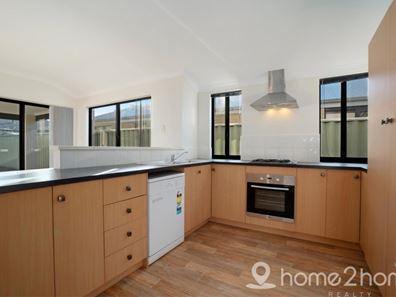 135 Bayside Boulevard, Port Kennedy WA 6172