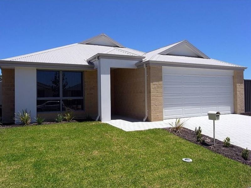 7 Aleaha Brace, Aveley