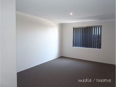7 Aleaha Brace, Aveley WA 6069