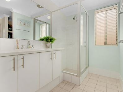 16 Rubens Circuit, Baldivis WA 6171
