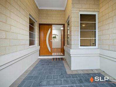 74 Sundowner Meander, Banksia Grove WA 6031