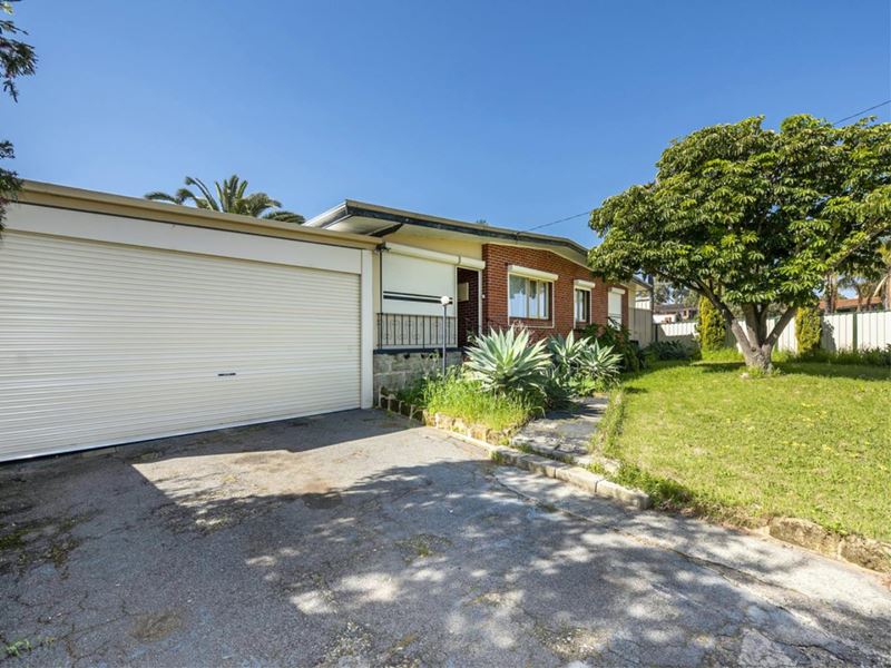 30 Woodley Way, Parmelia
