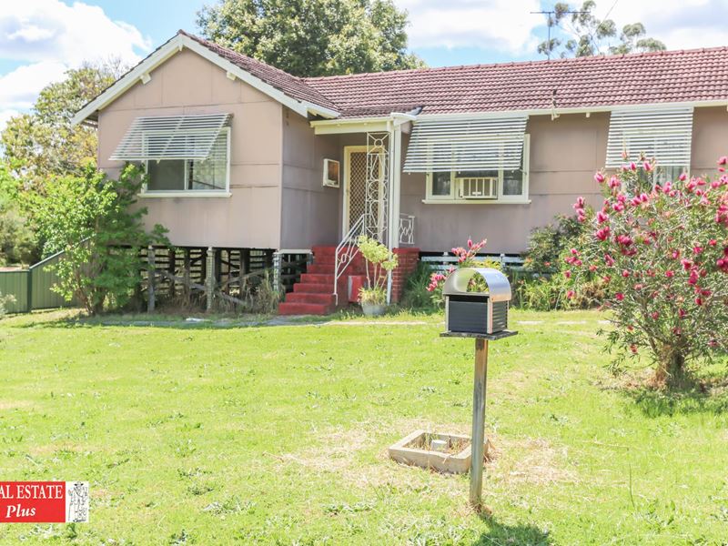 12 Amherst Road, Swan View