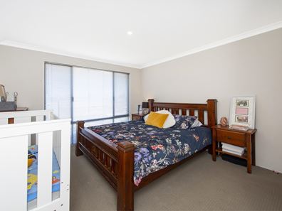 11 Pegus Meander, South Yunderup WA 6208