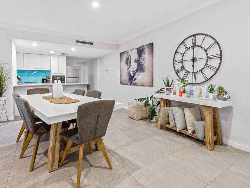 14A Alvis Place, North Beach