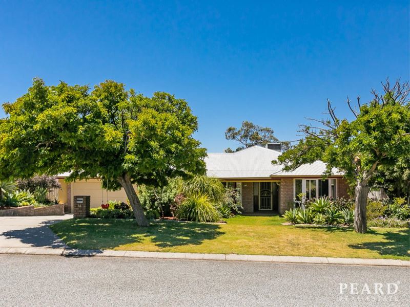 14 Lofty Court, Woodvale