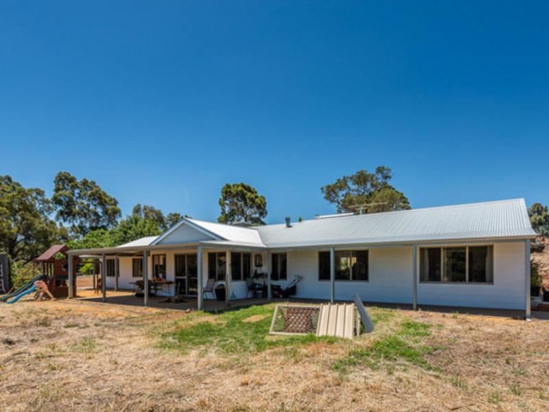 320 Clarkson Road, Bullsbrook