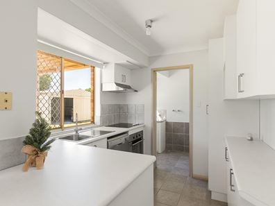 18 Denning Court, Seville Grove WA 6112