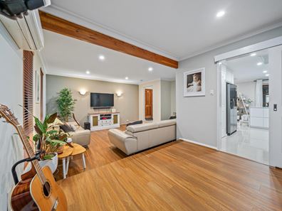477 Warwick Road, Greenwood WA 6024