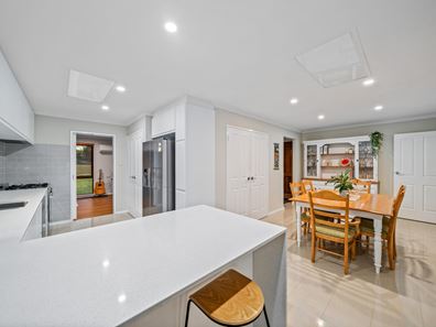 477 Warwick Road, Greenwood WA 6024