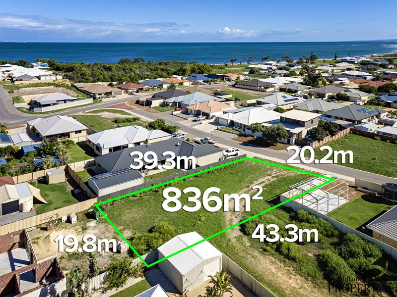 8 Starboard Way, Drummond Cove