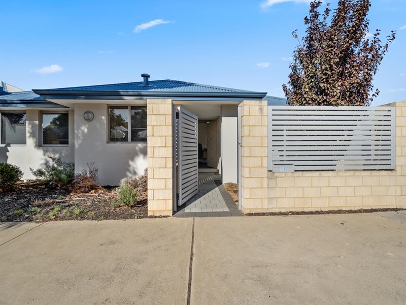 11 Darius drive, Kwinana Town Centre