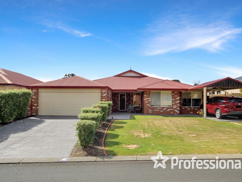6 Possum Way, College Grove