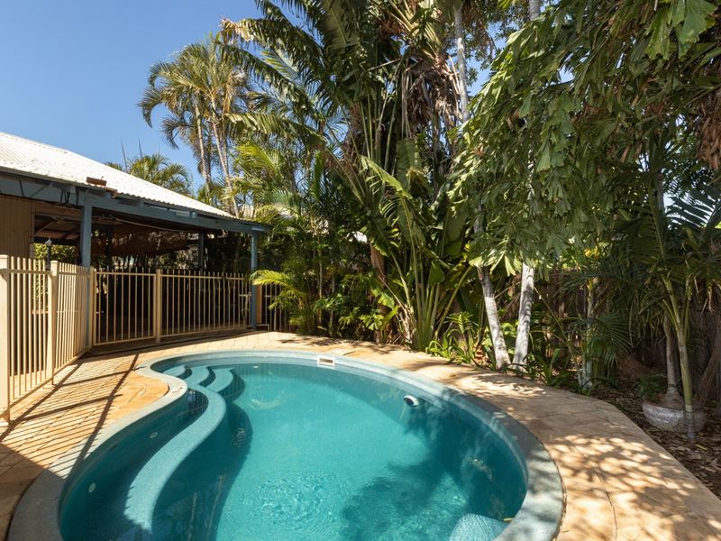 11B Hawkes Place, Cable Beach