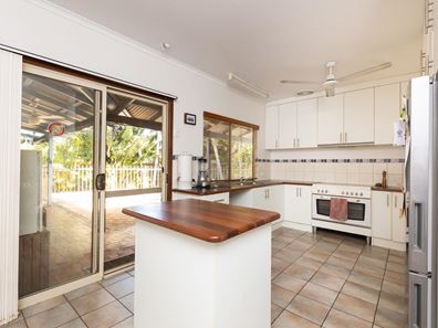 11B Hawkes Place, Cable Beach WA 6726