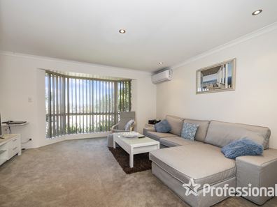 74B Westgate Way, Marangaroo WA 6064