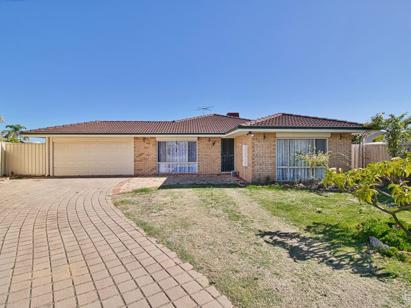 16 St Tropez Court, Port Kennedy WA 6172