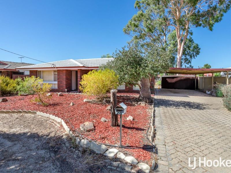 28 Harpenden Street, Huntingdale WA 6110