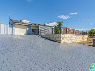 17 St Ives Drive, Yanchep WA 6035